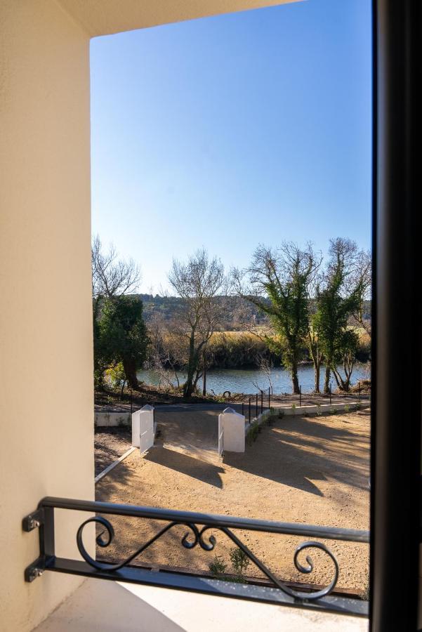 Domaine De Merins, 10 Couchages Avec Piscine, Face A La Riviere, A 4Km De La Plage Fleury  Esterno foto